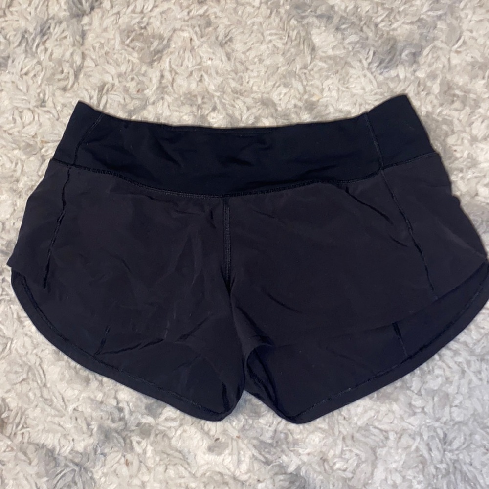 Lululemon speed shorts 2.5” - Picture 4 of 6